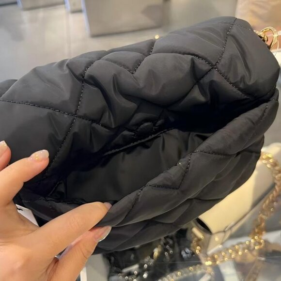 Marc Jacobs Nylon Messenger 4F5HMS018H02-001 - Picture 3 of 6